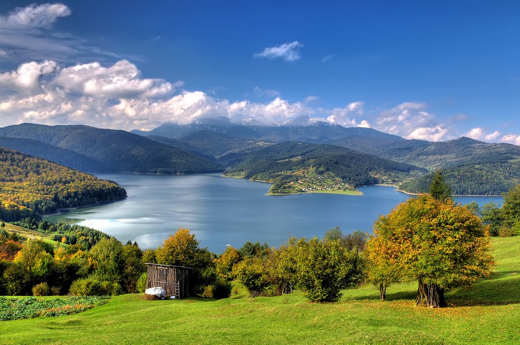 Lacul Izvorul Muntelui